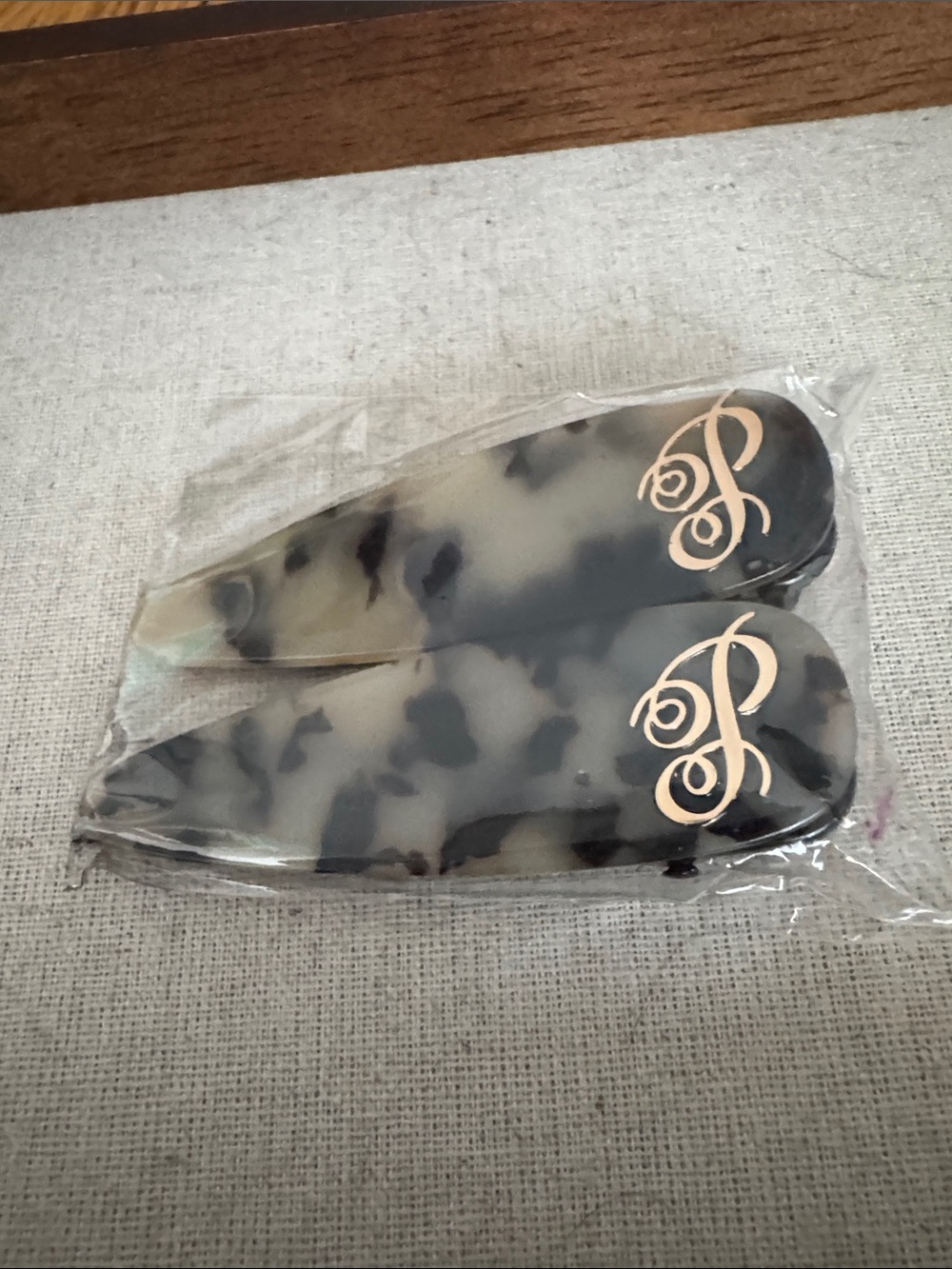 Plunder hair ties barrettes new